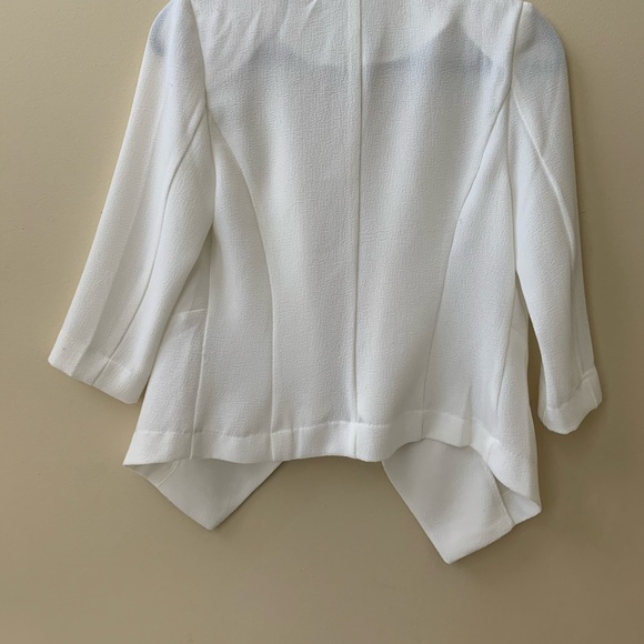 White blazer - Picture 6 of 6